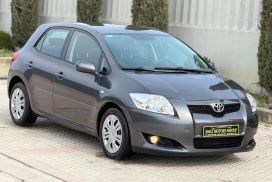 Toyota, Auris, 2008, Nafte