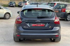Ford, Focus, 2014, Nafte