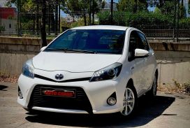 Toyota, Yaris, 2013, Hybrid (benzin/elektrik)