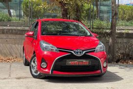 Toyota, Yaris, 2016, Hybrid (petrol/electric) Toyota, Yaris, 2016, Hybrid (petrol/electric)