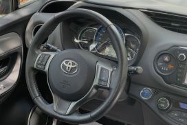 Toyota, Yaris, 2016, Hybrid (petrol/electric) Toyota, Yaris, 2016, Hybrid (petrol/electric)