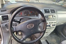 Toyota, Avensis, 2003, Nafte Toyota, Avensis, 2003, Nafte